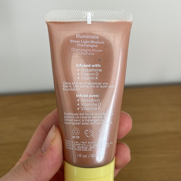 Kosas glow Iv Vitamin Infused Skin Enhancer - Picture 2 of 3